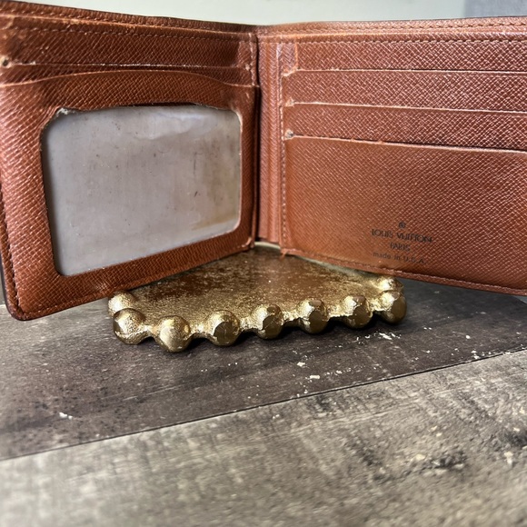 Louis Vuitton Monogram Men’s Wallet - Picture 3 of 3